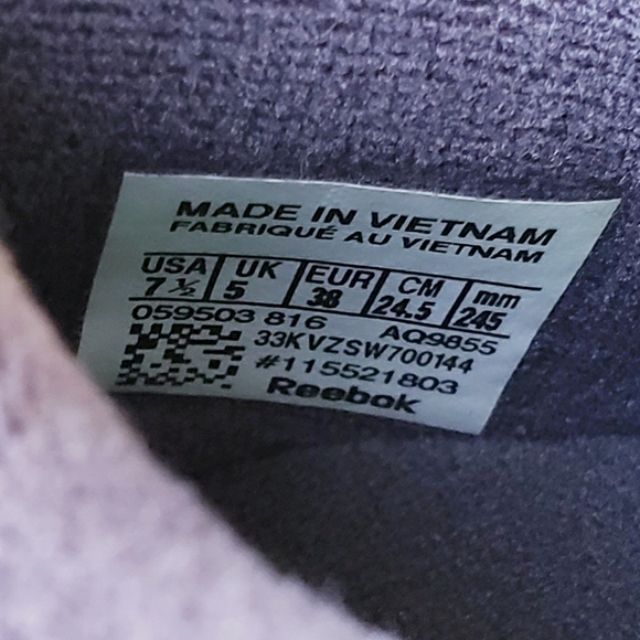 Reebok Womans Classic Suede & Leather Dark Grey Athletic Sneakers - Picture 6 of 6